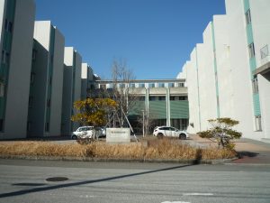 高知県立大学池キャンパス　本部・健康栄養学部棟